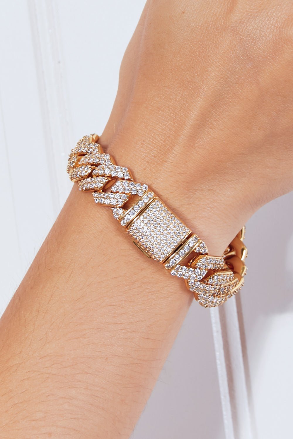 Alloy Inlaid Zircon Bracelet-2